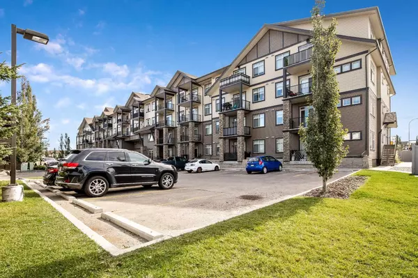 Calgary, AB T2Z 5E2,117 Copperpond Common SE #310