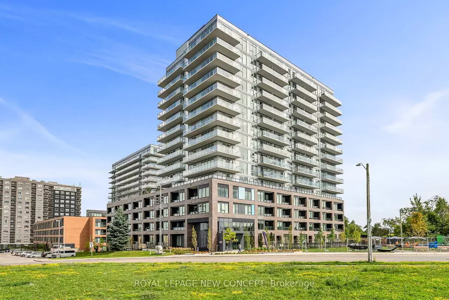 185 Deerfield RD #301, Newmarket, ON L3Y 0G7