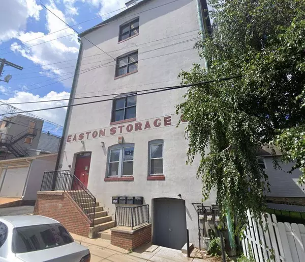 1104 Spruce Street #B, Easton, PA 18042