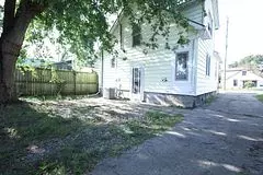 Norfolk, ON N4B 1H5,114 Ann ST