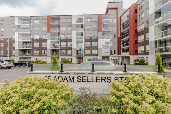 Markham, ON L6B 1P5,58 Adam Sellers ST #602