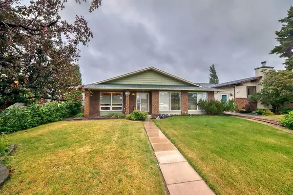 Calgary, AB T2E 7C2,158 Maunsell Close NE