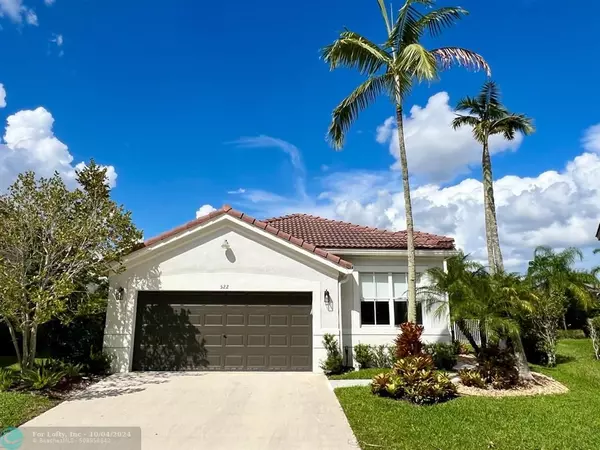 522 Live Oak Ln, Weston, FL 33327