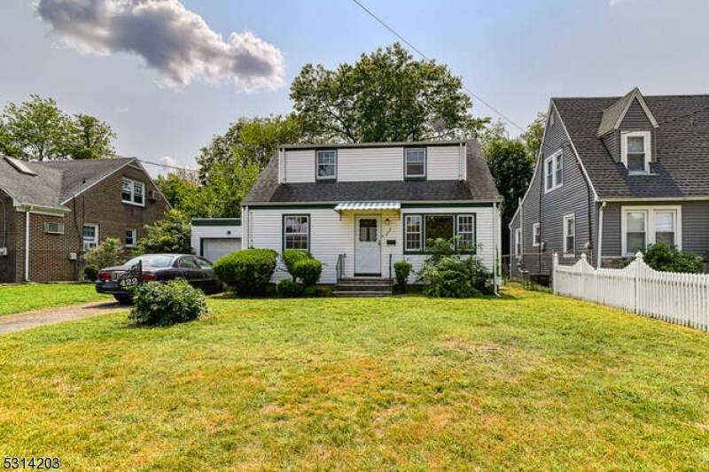 422 Myrtle Ave, Scotch Plains Twp., NJ 07076