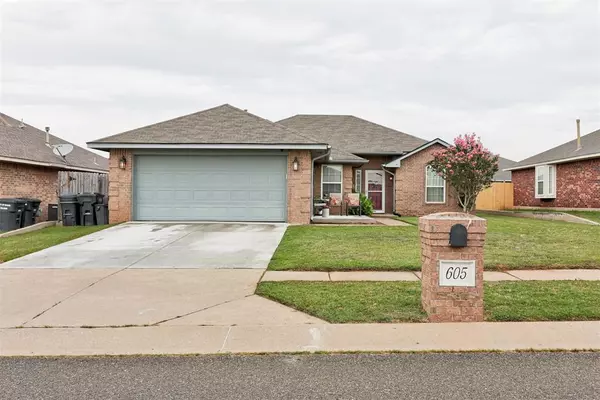 Moore, OK 73160,605 SW 41st Street