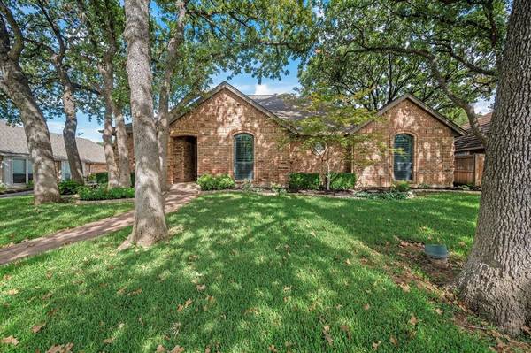 4515 Michelle Drive, Arlington, TX 76016