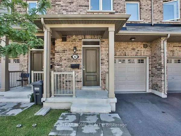 Brampton, ON L6Y 1N9,50 Edinburgh DR #32