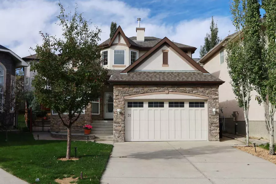 31 Sherwood Heath Northwest, Calgary, AB T3R 1P4