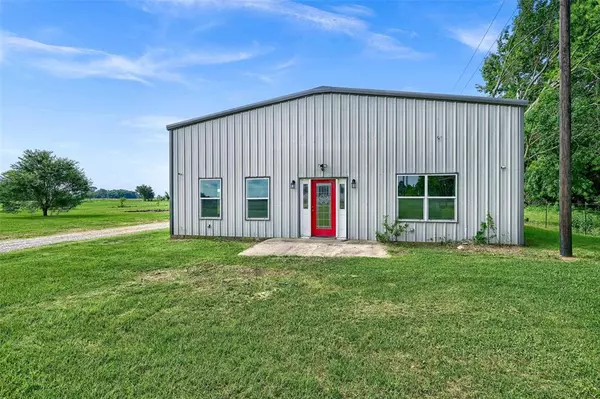 Denison, TX 75021,660 Delphia Drive