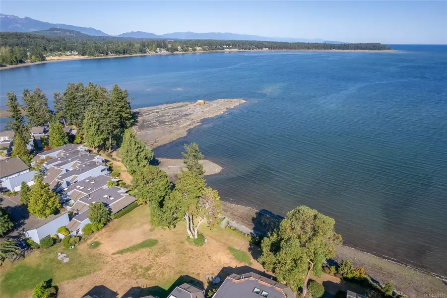 1600 Stroulger Rd #232, Nanoose Bay, BC V9P 9B7