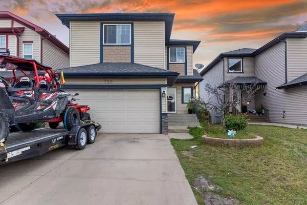 Airdrie, AB T4B 3L1,756 Luxstone LNDG SW