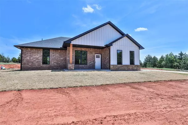 Blanchard, OK 73010,1113 County Street 2980