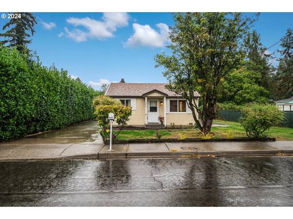 18447 NE COUCH ST, Portland, OR 97230