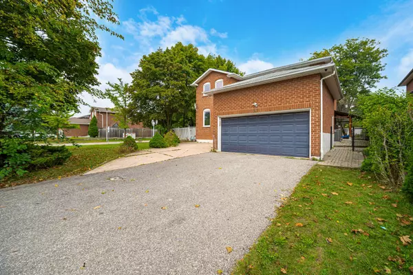 Richmond Hill, ON L4C 7X8,97 Carrington DR