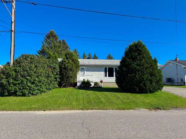 Temiskaming Shores, ON P0J 1P0,247 Raymond ST