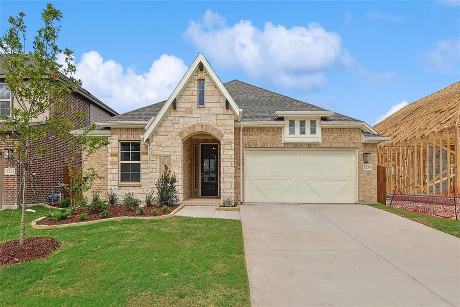 1219 Beaumont Lane, Red Oak, TX 75154