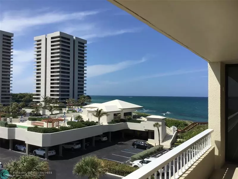 5510 N Ocean Drive  #4D, Riviera Beach, FL 33404