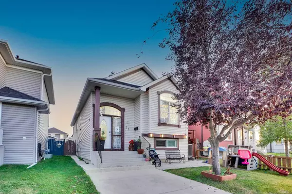 Calgary, AB T3J 4W4,35 Taralea GDNS NE