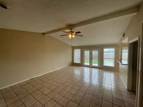 Mesquite, TX 75150,814 Via Sonoma