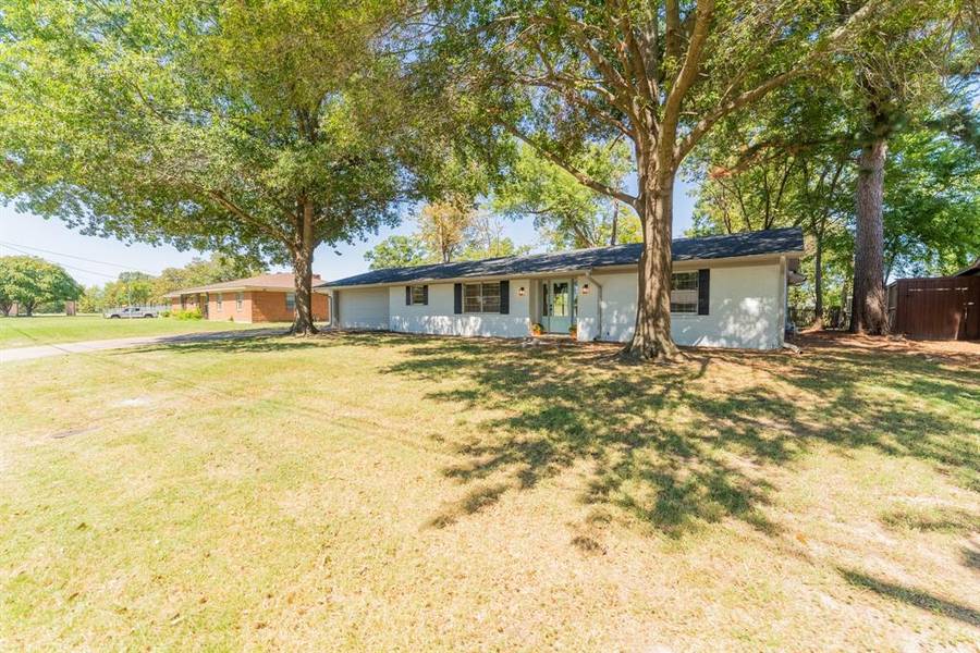 719 Pampa Street, Sulphur Springs, TX 75482