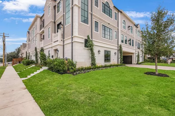 University Park, TX 75205,3428 Daniel Avenue #1