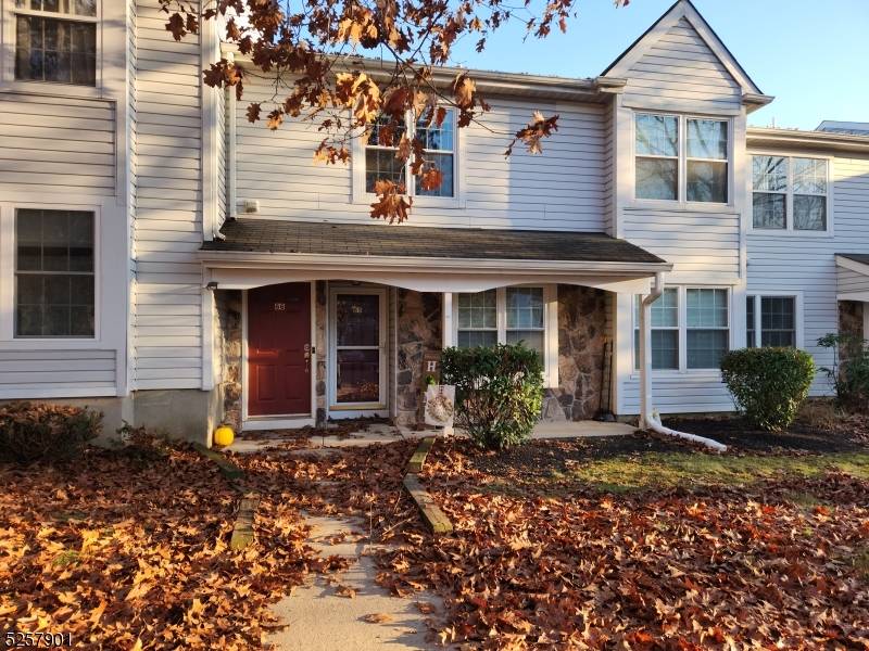 65 Oswestry Way, Franklin Twp., NJ 08873