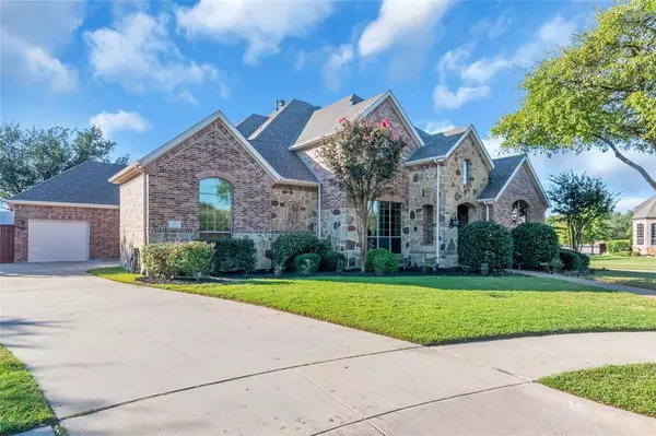 300 Sunlight Court, Keller, TX 76248