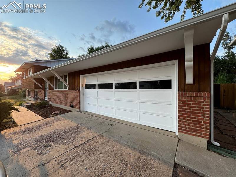 4130 Valli Vista RD, Colorado Springs, CO 80909