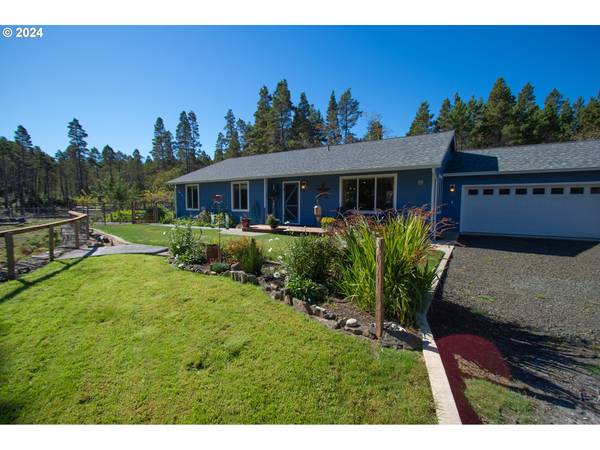 58714 CHANTERELLE DR, Bandon, OR 97411