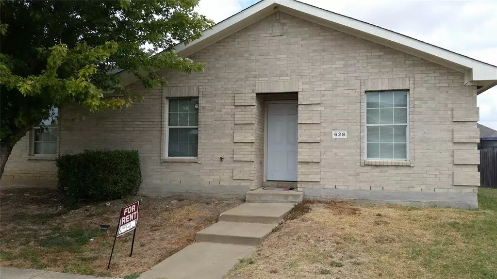 629 Chapman Drive, Lancaster, TX 75146