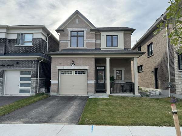 2802 Foxden SQ, Pickering, ON L0B 1J0