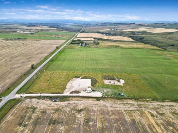 Rural Foothills County, AB T0L 0H0,8 Acres 543 West