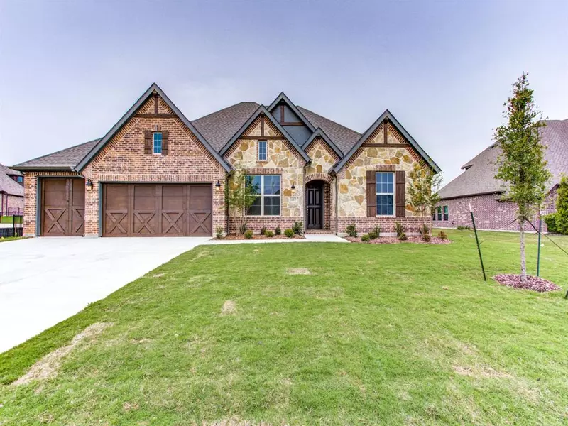 1613 Bear Path Way, Gunter, TX 75058