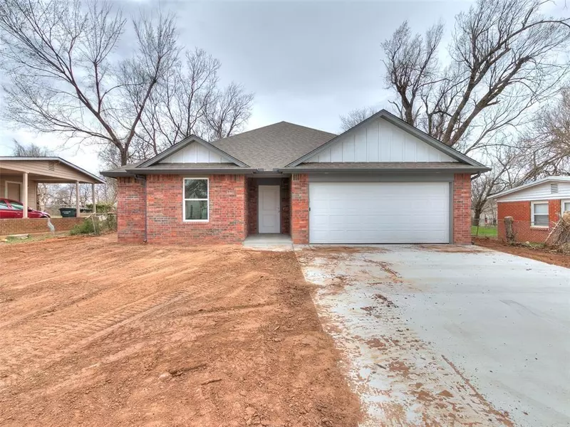 1925 Elm Drive, Del City, OK 73115