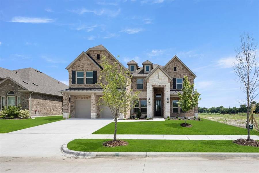 673 Red Maple Road, Waxahachie, TX 75165