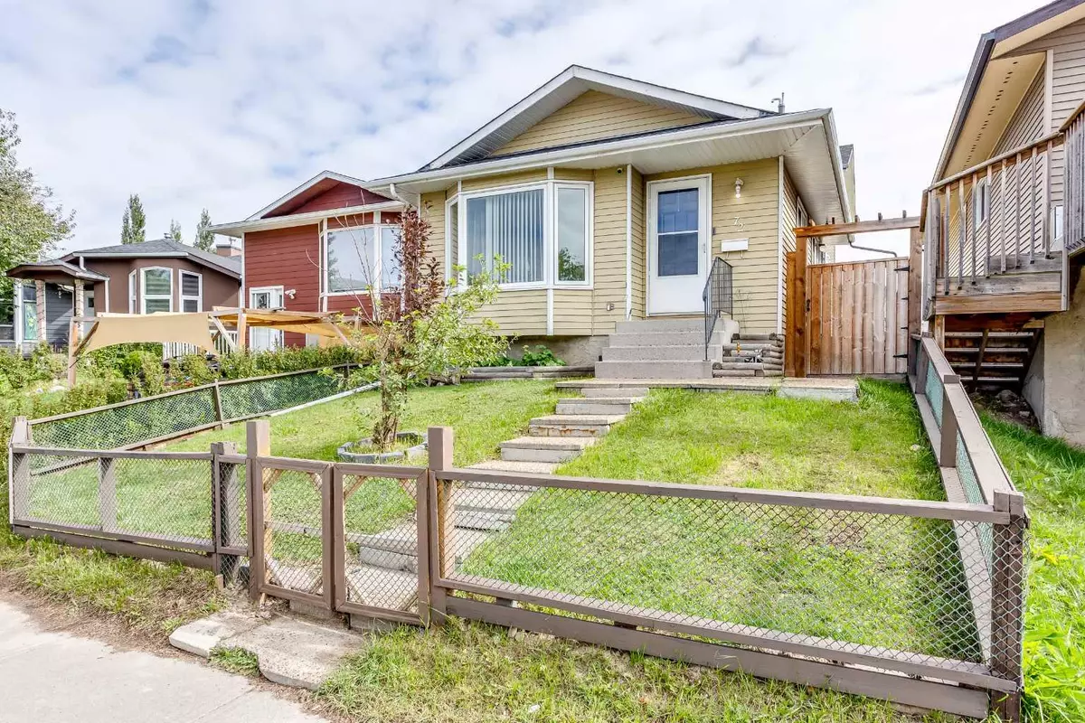 Calgary, AB T3J 2P3,72 Tararidge Close NE