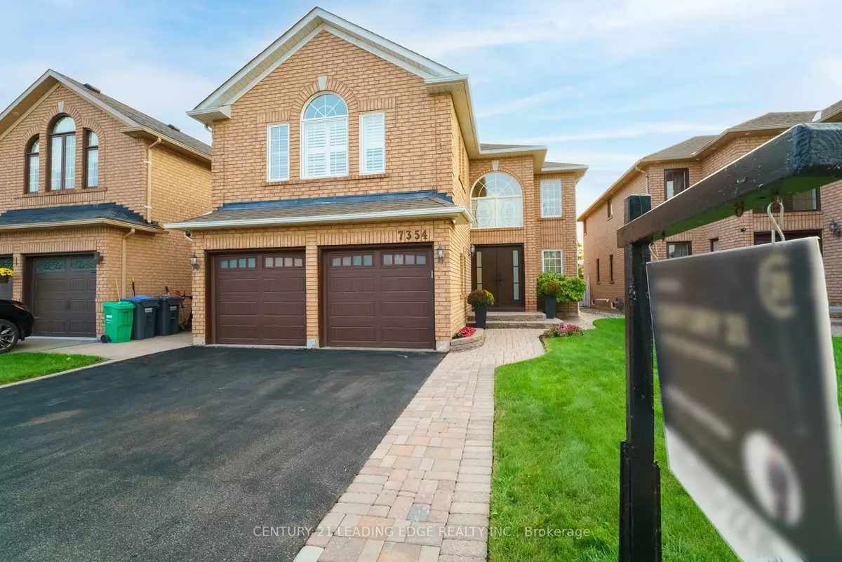 Mississauga, ON L5N 7M1,7354 Black Walnut TRL