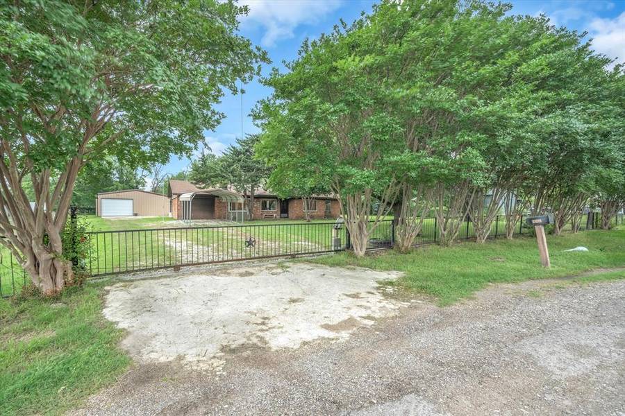 10684 County Road 358, Terrell, TX 75161