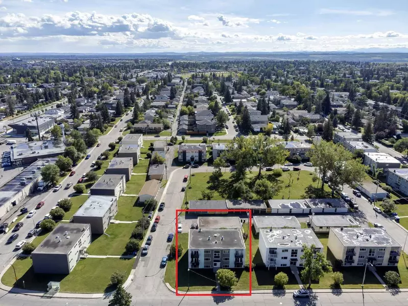 4015 26 AVE Southwest, Calgary, AB T3E 0P1