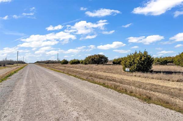 Blum, TX 76627,192 Private Road 197