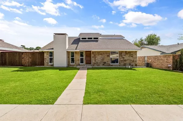 1034 Kingston Drive, Lewisville, TX 75067