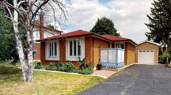 134 Folkstone CRES, Brampton, ON L6T 3M5