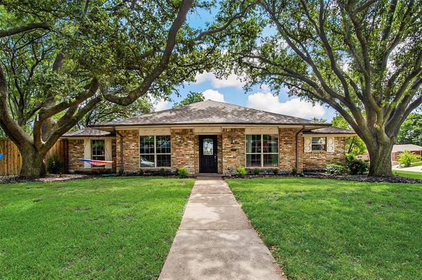 2809 Kyle Drive,  Plano,  TX 75075