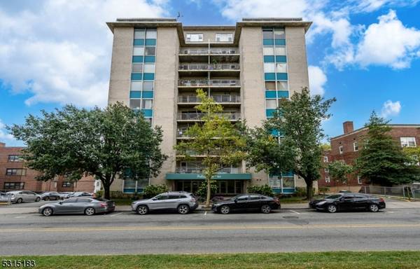 276 Prospect St #2B, East Orange City, NJ 07017