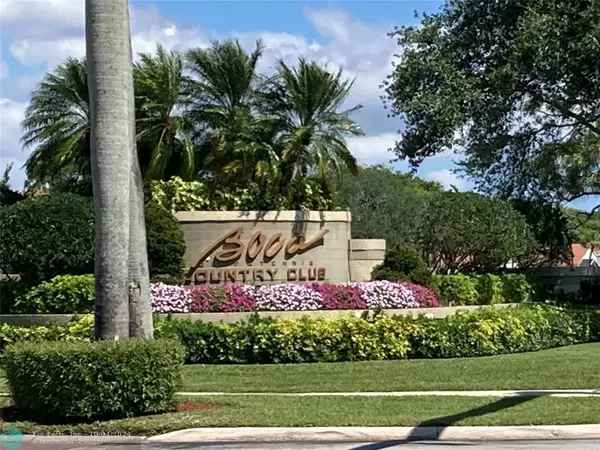 Boca Raton, FL 33487,17215 Boca Club Blvd  #4