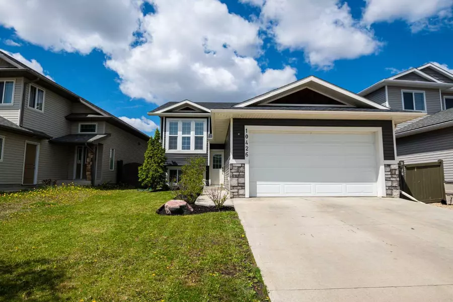 10426 128 AVE, Grande Prairie, AB T8V 2M3