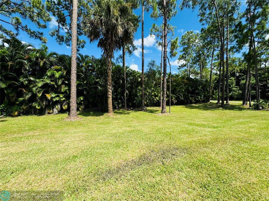 Loxahatchee, FL 33470,17393 92nd Ln