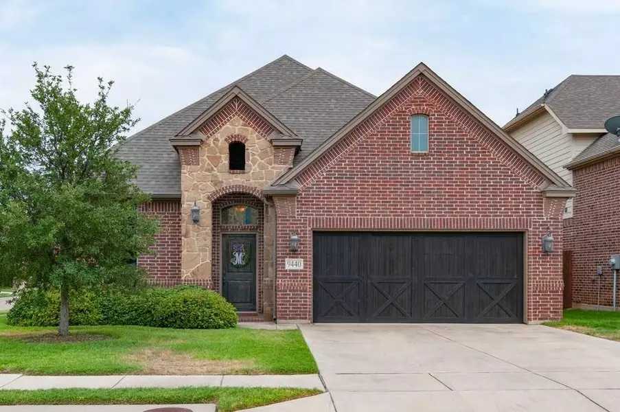 9440 Wood Duck Drive, Fort Worth, TX 76118