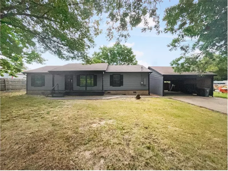 2308 Brewster Street, Caddo Mills, TX 75135