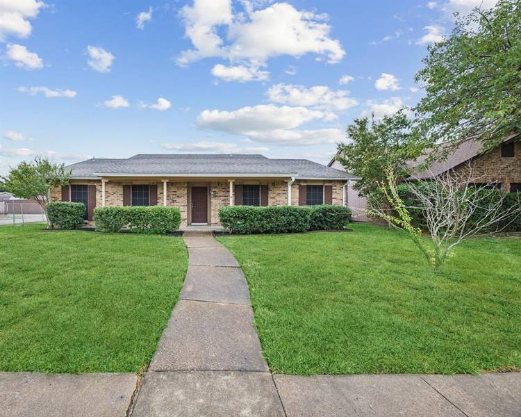 9310 Shearer Street, Rowlett, TX 75088